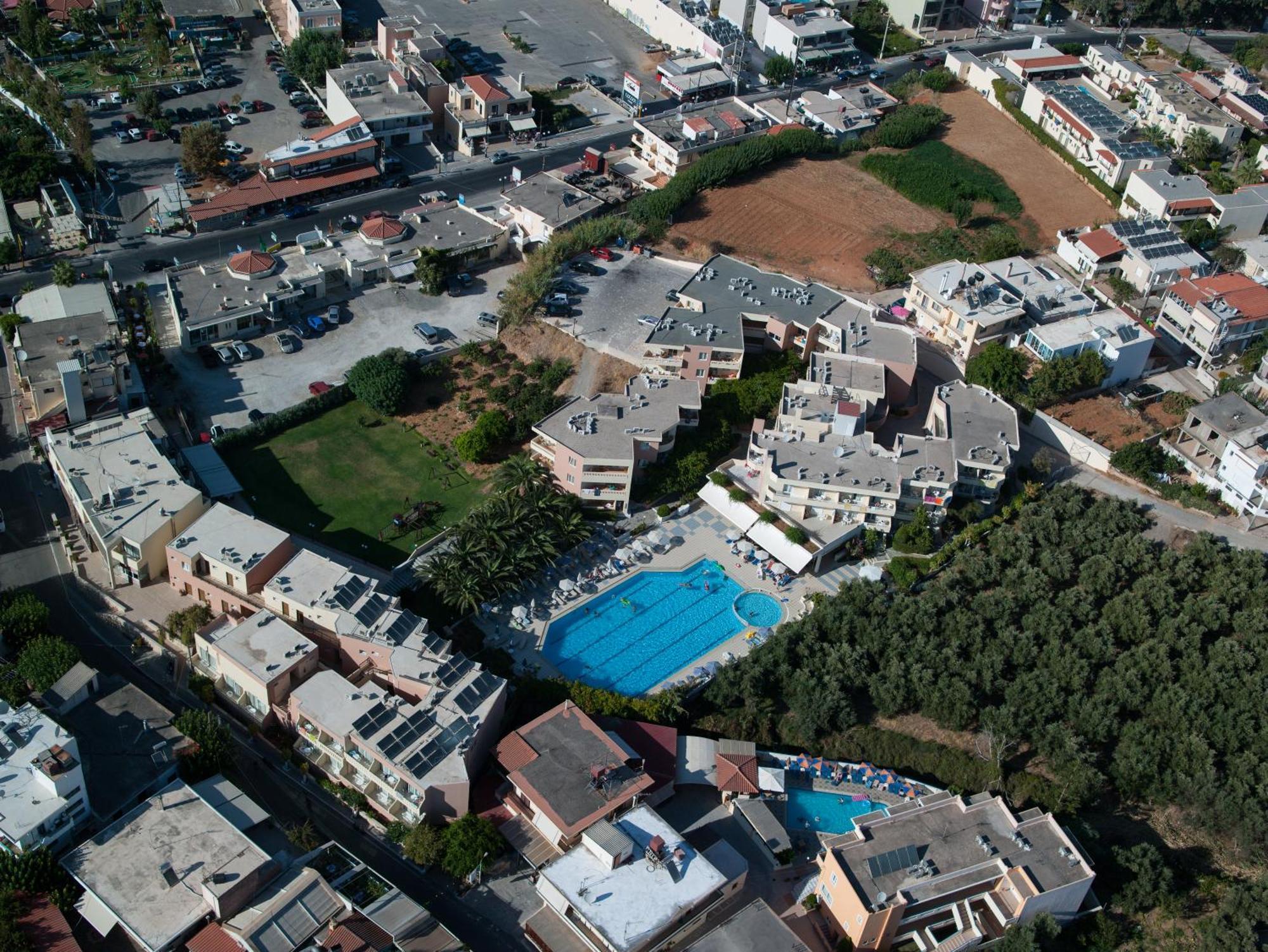 Atrion Resort Hotel Agia Marina Exteriör bild
